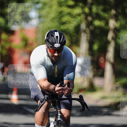 09.08.2026 - GEWOBA Citytriathlon Bremen Michael Burmester http://msf.ph/oto/9946954 09.08.2026 12:11:36 Radfahren 112, 540, 549, 666, 691, 692, 703, 712, 732, 862, 1153 meine-sportfotos.de