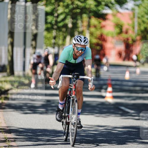 09.08.2026 - GEWOBA Citytriathlon Bremen Michael Burmester http://msf.ph/oto/9947022 09.08.2026 12:12:41 Radfahren 544, 593, 605, 606, 683, 723, 764, 791, 951, 1127, 1131 meine-sportfotos.de