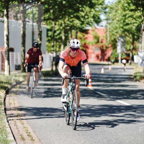 09.08.2026 - GEWOBA Citytriathlon Bremen Michael Burmester http://msf.ph/oto/9947081 09.08.2026 12:13:31 Radfahren 591, 592, 645, 685, 710, 824, 882, 884, 1011, 1116, 1150 meine-sportfotos.de
