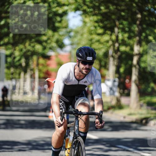 09.08.2026 - GEWOBA Citytriathlon Bremen Michael Burmester http://msf.ph/oto/9947116 09.08.2026 12:14:24 Radfahren 574, 594, 647 meine-sportfotos.de