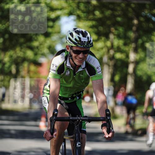 09.08.2026 - GEWOBA Citytriathlon Bremen Michael Burmester http://msf.ph/oto/9947160 09.08.2026 12:15:04 Radfahren 924, 1004, 1015 meine-sportfotos.de