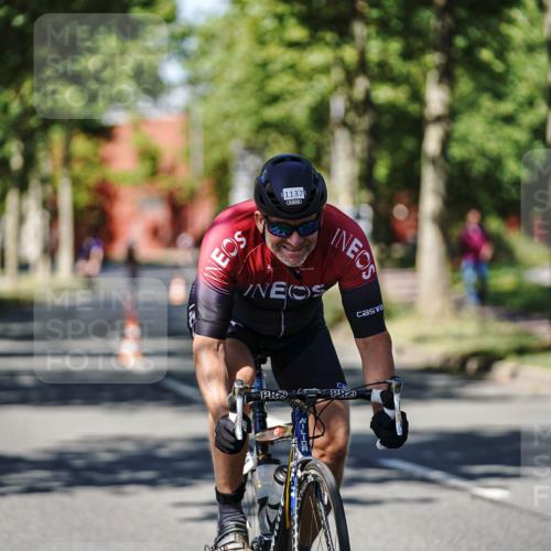 09.08.2026 - GEWOBA Citytriathlon Bremen Michael Burmester http://msf.ph/oto/9947184 09.08.2026 12:15:39 Radfahren 655, 735, 765, 1137 meine-sportfotos.de