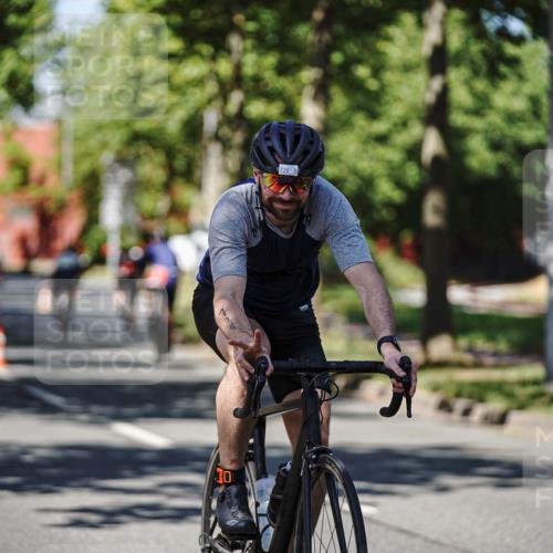 09.08.2026 - GEWOBA Citytriathlon Bremen Michael Burmester http://msf.ph/oto/9947226 09.08.2026 12:16:14 Radfahren 564, 611, 716, 726, 775, 855, 914, 955, 1117 meine-sportfotos.de