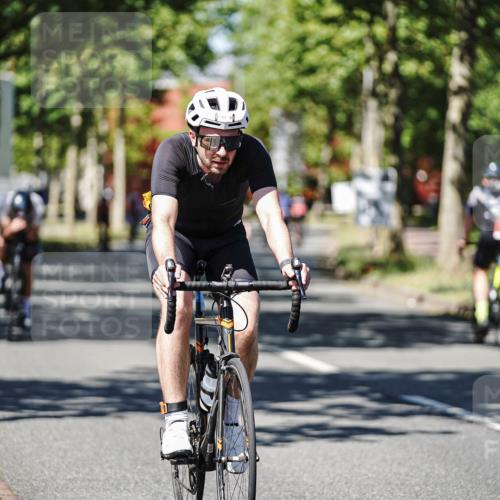 09.08.2026 - GEWOBA Citytriathlon Bremen Michael Burmester http://msf.ph/oto/9947232 09.08.2026 12:16:17 Radfahren 564, 580, 611, 716, 726, 775, 855, 914, 955, 1013, 1117 meine-sportfotos.de