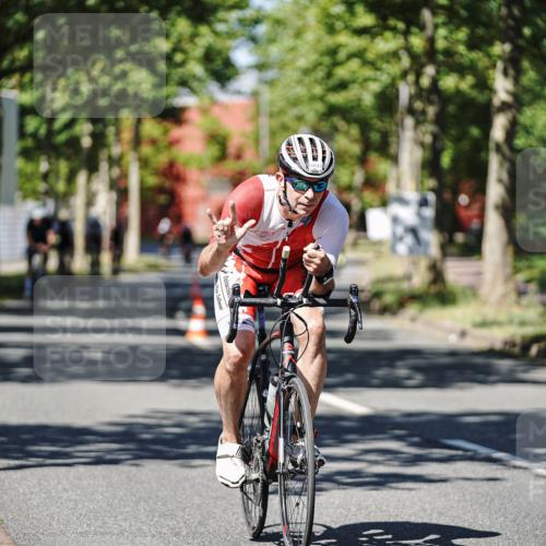 09.08.2026 - GEWOBA Citytriathlon Bremen Michael Burmester http://msf.ph/oto/9947244 09.08.2026 12:16:24 Radfahren 545, 564, 580, 638, 648, 716, 726, 775, 777, 914, 918, 1013, 1117 meine-sportfotos.de