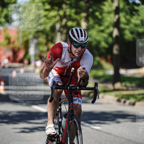 09.08.2026 - GEWOBA Citytriathlon Bremen Michael Burmester http://msf.ph/oto/9947247 09.08.2026 12:16:24 Radfahren 545, 564, 580, 638, 648, 716, 726, 775, 777, 914, 918, 1013, 1117 meine-sportfotos.de