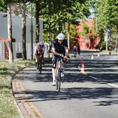 09.08.2026 - GEWOBA Citytriathlon Bremen Michael Burmester http://msf.ph/oto/9947248 09.08.2026 12:16:28 Radfahren 545, 564, 580, 638, 648, 716, 775, 777, 804, 914, 918, 1013, 1138 meine-sportfotos.de
