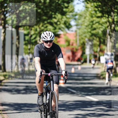 09.08.2026 - GEWOBA Citytriathlon Bremen Michael Burmester http://msf.ph/oto/9947285 09.08.2026 12:17:13 Radfahren 552, 600, 627, 778, 932, 1143, 1158 meine-sportfotos.de