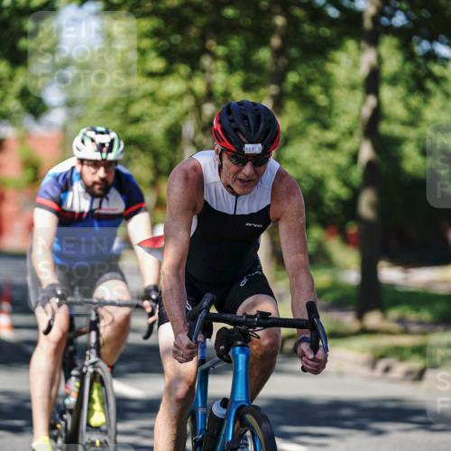 09.08.2026 - GEWOBA Citytriathlon Bremen Michael Burmester http://msf.ph/oto/9947349 09.08.2026 12:18:01 Radfahren 739, 769, 781, 808, 869, 901, 981, 1118, 1126, 1146 meine-sportfotos.de