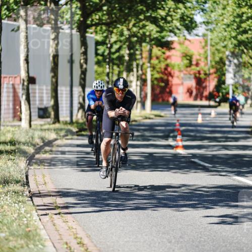 09.08.2026 - GEWOBA Citytriathlon Bremen Michael Burmester http://msf.ph/oto/9947375 09.08.2026 12:18:29 Radfahren 814, 826, 864, 872, 970, 1003 meine-sportfotos.de