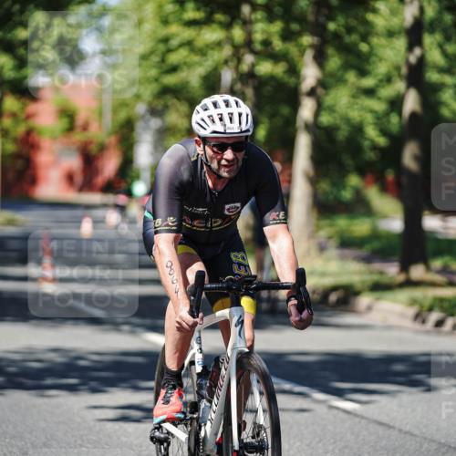 09.08.2026 - GEWOBA Citytriathlon Bremen Michael Burmester http://msf.ph/oto/9947385 09.08.2026 12:18:34 Radfahren 756, 814, 864, 872, 970, 1003, 1119 meine-sportfotos.de