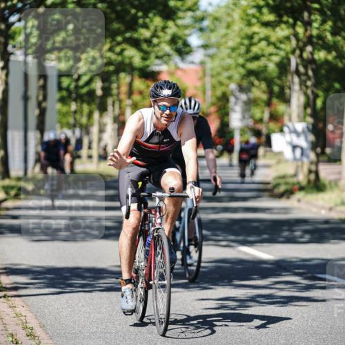 09.08.2026 - GEWOBA Citytriathlon Bremen Michael Burmester http://msf.ph/oto/9947392 09.08.2026 12:19:59 Radfahren 595, 625, 788, 798, 806, 817, 838, 923, 1129 meine-sportfotos.de