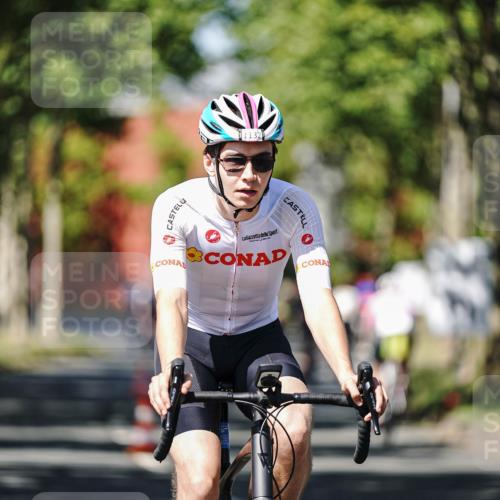 09.08.2026 - GEWOBA Citytriathlon Bremen Michael Burmester http://msf.ph/oto/9947477 09.08.2026 12:21:13 Radfahren 628, 637, 644, 668, 731, 912, 968, 979, 1115, 1132 meine-sportfotos.de