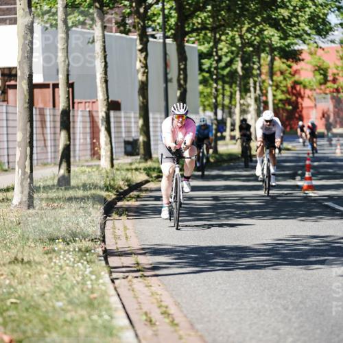 09.08.2026 - GEWOBA Citytriathlon Bremen Michael Burmester http://msf.ph/oto/9947521 09.08.2026 12:22:01 Radfahren 541, 571, 604, 626, 695, 759, 796, 876, 885, 896, 953, 1102, 1114, 1139, 1156 meine-sportfotos.de