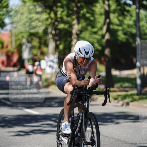 09.08.2026 - GEWOBA Citytriathlon Bremen Michael Burmester http://msf.ph/oto/9947599 09.08.2026 12:23:05 Radfahren 612, 699, 783, 809, 871, 898, 915, 919, 933, 940, 966, 972, 1012, 1123, 1136 meine-sportfotos.de