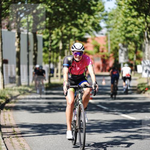 09.08.2026 - GEWOBA Citytriathlon Bremen Michael Burmester http://msf.ph/oto/9947614 09.08.2026 12:23:16 Radfahren 572, 577, 612, 782, 840, 871, 888, 898, 972, 976, 996, 1123, 1136 meine-sportfotos.de