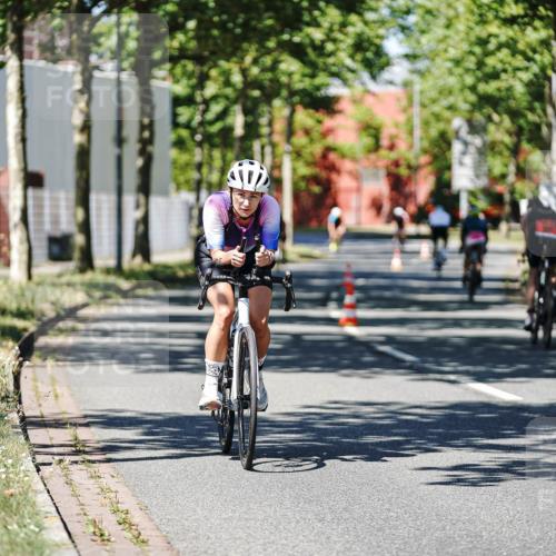 09.08.2026 - GEWOBA Citytriathlon Bremen Michael Burmester http://msf.ph/oto/9947727 09.08.2026 12:24:46 Radfahren 601, 620, 720, 770, 776, 785, 819, 974 meine-sportfotos.de