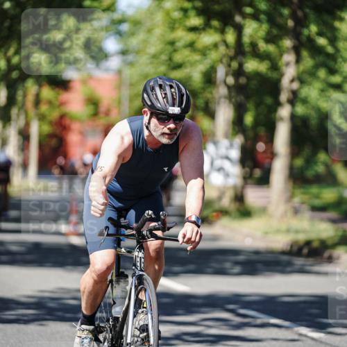 09.08.2026 - GEWOBA Citytriathlon Bremen Michael Burmester http://msf.ph/oto/9947733 09.08.2026 12:24:53 Radfahren 711, 720, 776, 785, 819, 974, 991, 1104, 1140 meine-sportfotos.de