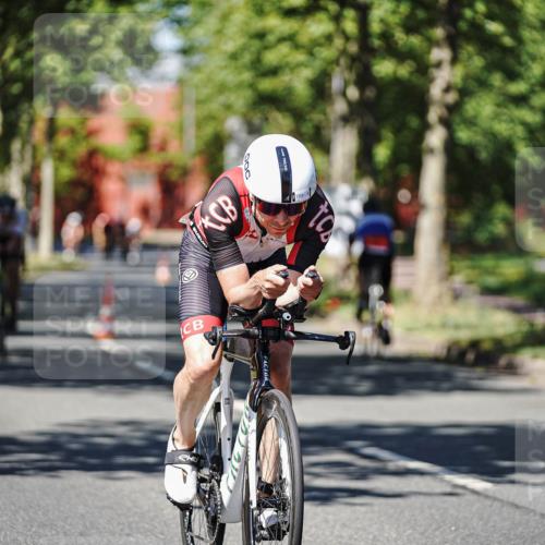 09.08.2026 - GEWOBA Citytriathlon Bremen Michael Burmester http://msf.ph/oto/9947791 09.08.2026 12:25:37 Radfahren 558, 649, 702, 743, 774, 789, 810, 848, 936, 982, 1010, 1122, 1125 meine-sportfotos.de