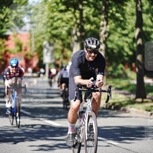 09.08.2026 - GEWOBA Citytriathlon Bremen Michael Burmester http://msf.ph/oto/9947829 09.08.2026 12:26:04 Radfahren 543, 635, 643, 700, 738, 740, 797, 913, 927, 941, 942, 957, 989, 997 meine-sportfotos.de