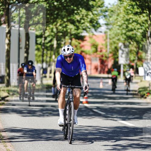 09.08.2026 - GEWOBA Citytriathlon Bremen Michael Burmester http://msf.ph/oto/9947847 09.08.2026 12:26:17 Radfahren 543, 621, 643, 700, 740, 766, 842, 908, 957, 989, 997, 1127 meine-sportfotos.de