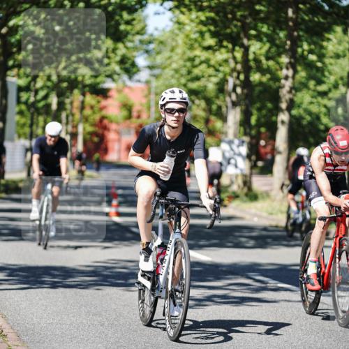 09.08.2026 - GEWOBA Citytriathlon Bremen Michael Burmester http://msf.ph/oto/9947927 09.08.2026 12:27:29 Radfahren 587, 597, 630, 669, 712, 714, 729, 732, 881, 904 meine-sportfotos.de