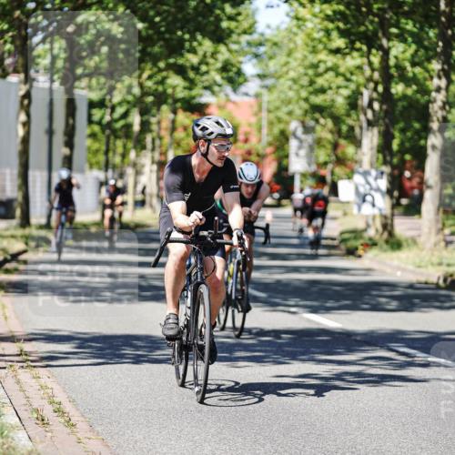 09.08.2026 - GEWOBA Citytriathlon Bremen Michael Burmester http://msf.ph/oto/9947934 09.08.2026 12:27:31 Radfahren 587, 597, 630, 669, 712, 714, 729, 732, 854, 881, 904 meine-sportfotos.de