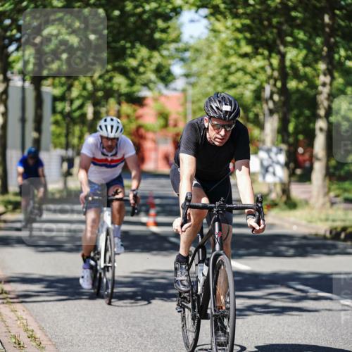 09.08.2026 - GEWOBA Citytriathlon Bremen Michael Burmester http://msf.ph/oto/9947954 09.08.2026 12:27:45 Radfahren 684, 714, 729, 801, 828, 831, 854, 904, 1157 meine-sportfotos.de