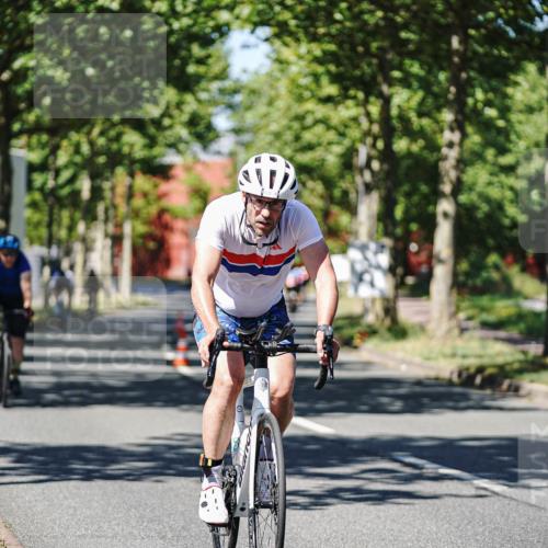 09.08.2026 - GEWOBA Citytriathlon Bremen Michael Burmester http://msf.ph/oto/9947955 09.08.2026 12:27:46 Radfahren 684, 714, 729, 801, 828, 831, 854, 904, 1157 meine-sportfotos.de