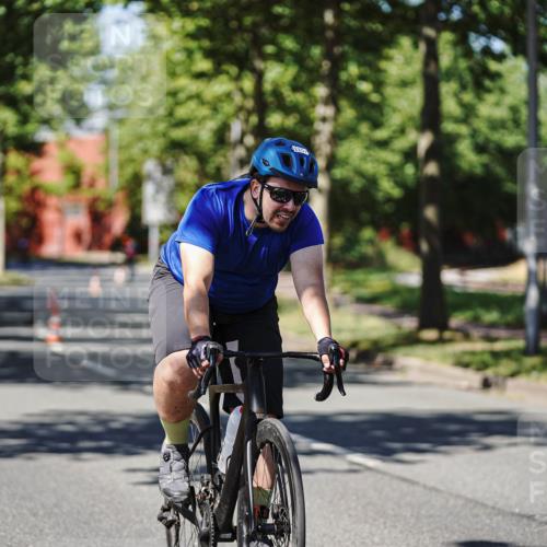 09.08.2026 - GEWOBA Citytriathlon Bremen Michael Burmester http://msf.ph/oto/9947960 09.08.2026 12:27:47 Radfahren 684, 729, 801, 828, 831, 854, 904, 1157 meine-sportfotos.de