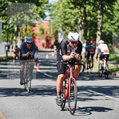 09.08.2026 - GEWOBA Citytriathlon Bremen Michael Burmester http://msf.ph/oto/9947980 09.08.2026 12:28:09 Radfahren 554, 660, 661, 666, 690, 917, 951, 1002, 1148 meine-sportfotos.de