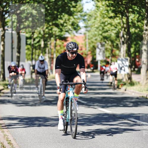 09.08.2026 - GEWOBA Citytriathlon Bremen Michael Burmester http://msf.ph/oto/9948024 09.08.2026 12:28:50 Radfahren 556, 619, 652, 658, 691, 703, 719, 764, 795, 843, 969 meine-sportfotos.de
