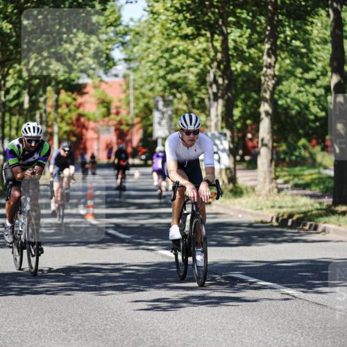 09.08.2026 - GEWOBA Citytriathlon Bremen Michael Burmester http://msf.ph/oto/9948053 09.08.2026 12:29:13 Radfahren 112, 540, 551, 563, 632, 688, 692, 723, 771, 791, 835, 1007, 1141 meine-sportfotos.de