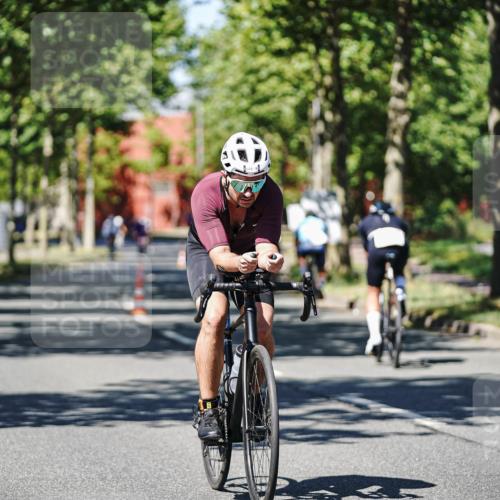 09.08.2026 - GEWOBA Citytriathlon Bremen Michael Burmester http://msf.ph/oto/9948085 09.08.2026 12:29:48 Radfahren 616, 618, 641, 642, 697, 825, 964, 1011 meine-sportfotos.de