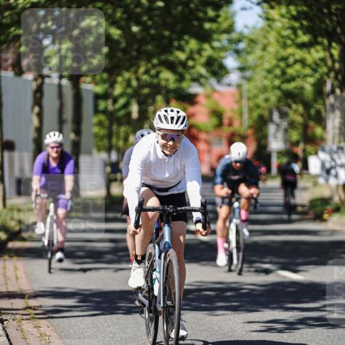 09.08.2026 - GEWOBA Citytriathlon Bremen Michael Burmester http://msf.ph/oto/9948094 09.08.2026 12:29:57 Radfahren 593, 616, 618, 641, 963, 964, 967, 1128 meine-sportfotos.de