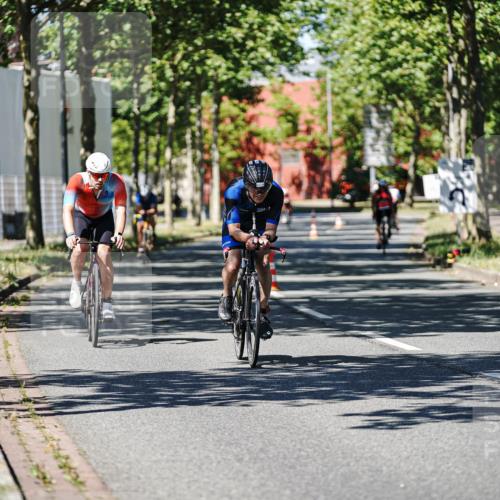 09.08.2026 - GEWOBA Citytriathlon Bremen Michael Burmester http://msf.ph/oto/9948104 09.08.2026 12:30:13 Radfahren 591, 677, 747, 1004, 1128 meine-sportfotos.de