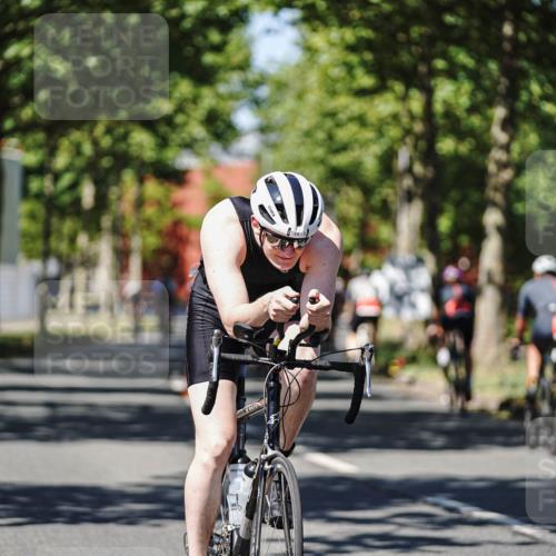 09.08.2026 - GEWOBA Citytriathlon Bremen Michael Burmester http://msf.ph/oto/9948131 09.08.2026 12:30:33 Radfahren 544, 605, 683, 746, 794, 959, 993, 1019, 1116, 1117, 1149 meine-sportfotos.de