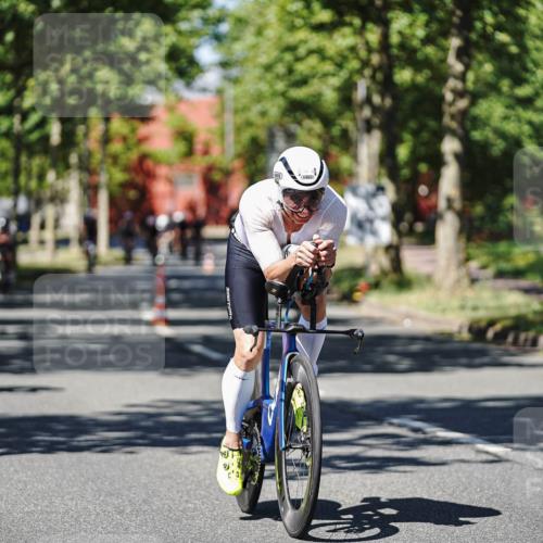 09.08.2026 - GEWOBA Citytriathlon Bremen Michael Burmester http://msf.ph/oto/9948157 09.08.2026 12:31:04 Radfahren 547, 580, 721, 824, 852, 882, 947 meine-sportfotos.de