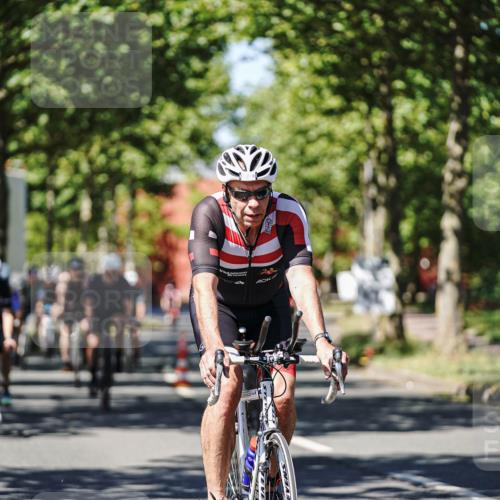 09.08.2026 - GEWOBA Citytriathlon Bremen Michael Burmester http://msf.ph/oto/9948167 09.08.2026 12:31:11 Radfahren 580, 589, 592, 645, 646, 685, 710, 721, 775, 824, 852, 882, 909, 947, 1101 meine-sportfotos.de