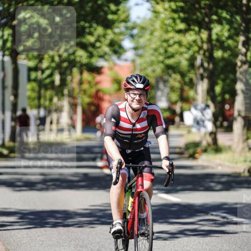 09.08.2026 - GEWOBA Citytriathlon Bremen Michael Burmester http://msf.ph/oto/9948182 09.08.2026 12:31:20 Radfahren 580, 589, 592, 645, 646, 685, 686, 710, 775, 793, 852, 909, 1101, 1150 meine-sportfotos.de