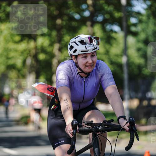 09.08.2026 - GEWOBA Citytriathlon Bremen Michael Burmester http://msf.ph/oto/9948270 09.08.2026 12:33:18 Radfahren 730, 769, 879, 930, 1006 meine-sportfotos.de