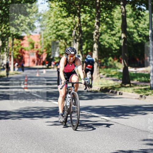 09.08.2026 - GEWOBA Citytriathlon Bremen Michael Burmester http://msf.ph/oto/9948277 09.08.2026 12:33:23 Radfahren 730, 769, 879, 880, 1133 meine-sportfotos.de