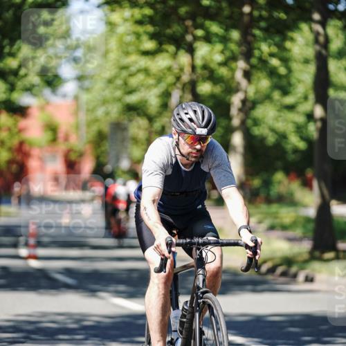 09.08.2026 - GEWOBA Citytriathlon Bremen Michael Burmester http://msf.ph/oto/9948358 09.08.2026 12:34:34 Radfahren 569, 628, 716, 726, 733, 808, 1130, 1160 meine-sportfotos.de