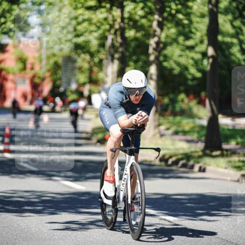 09.08.2026 - GEWOBA Citytriathlon Bremen Michael Burmester http://msf.ph/oto/9948372 09.08.2026 12:34:47 Radfahren 557, 628, 726, 756, 757, 855, 939, 1145 meine-sportfotos.de