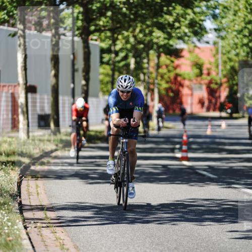09.08.2026 - GEWOBA Citytriathlon Bremen Michael Burmester http://msf.ph/oto/9948385 09.08.2026 12:35:03 Radfahren 555, 574, 598, 624, 638, 756, 807, 1145 meine-sportfotos.de