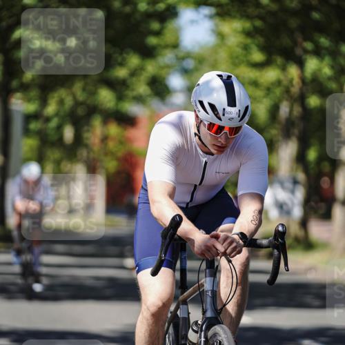 09.08.2026 - GEWOBA Citytriathlon Bremen Michael Burmester http://msf.ph/oto/9948414 09.08.2026 12:35:22 Radfahren 600, 609, 739, 773, 777, 778, 804, 826, 846, 987, 1138 meine-sportfotos.de