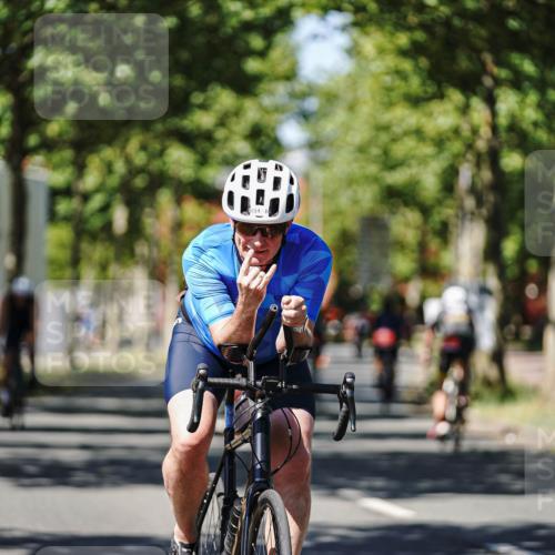 09.08.2026 - GEWOBA Citytriathlon Bremen Michael Burmester http://msf.ph/oto/9948427 09.08.2026 12:35:43 Radfahren 552, 758, 814, 895 meine-sportfotos.de