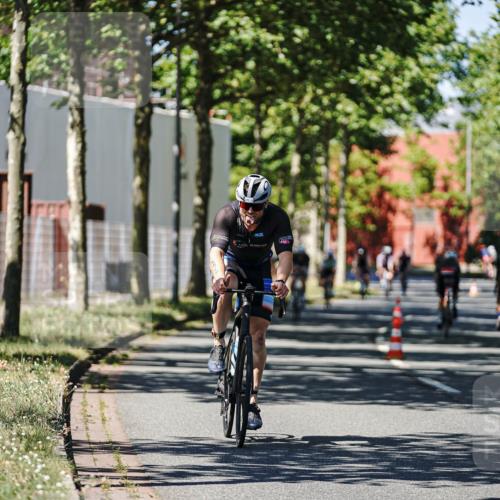 09.08.2026 - GEWOBA Citytriathlon Bremen Michael Burmester http://msf.ph/oto/9948438 09.08.2026 12:35:53 Radfahren 595, 758, 803, 814, 820, 869, 895, 901, 918, 1009, 1155 meine-sportfotos.de