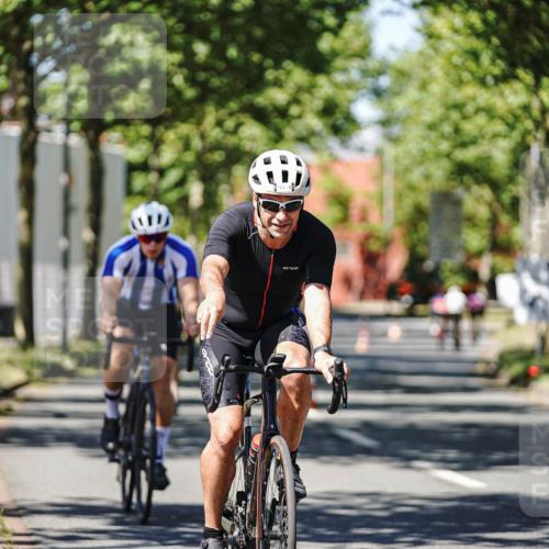 09.08.2026 - GEWOBA Citytriathlon Bremen Michael Burmester http://msf.ph/oto/9948464 09.08.2026 12:36:11 Radfahren 560, 562, 564, 565, 682, 737, 781, 901, 918, 948, 981, 1009, 1110, 1119, 1155 meine-sportfotos.de