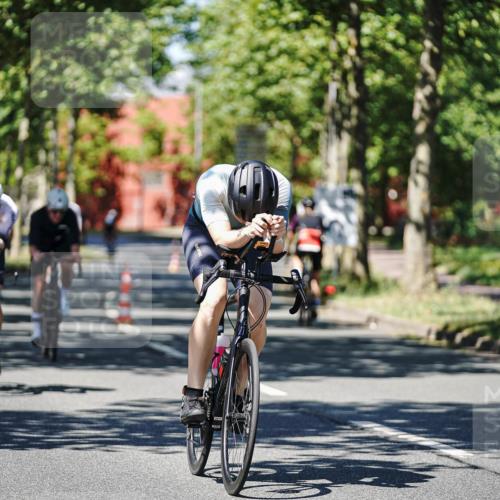 09.08.2026 - GEWOBA Citytriathlon Bremen Michael Burmester http://msf.ph/oto/9948469 09.08.2026 12:36:13 Radfahren 560, 562, 564, 565, 682, 737, 781, 901, 948, 981, 1110, 1119, 1139 meine-sportfotos.de